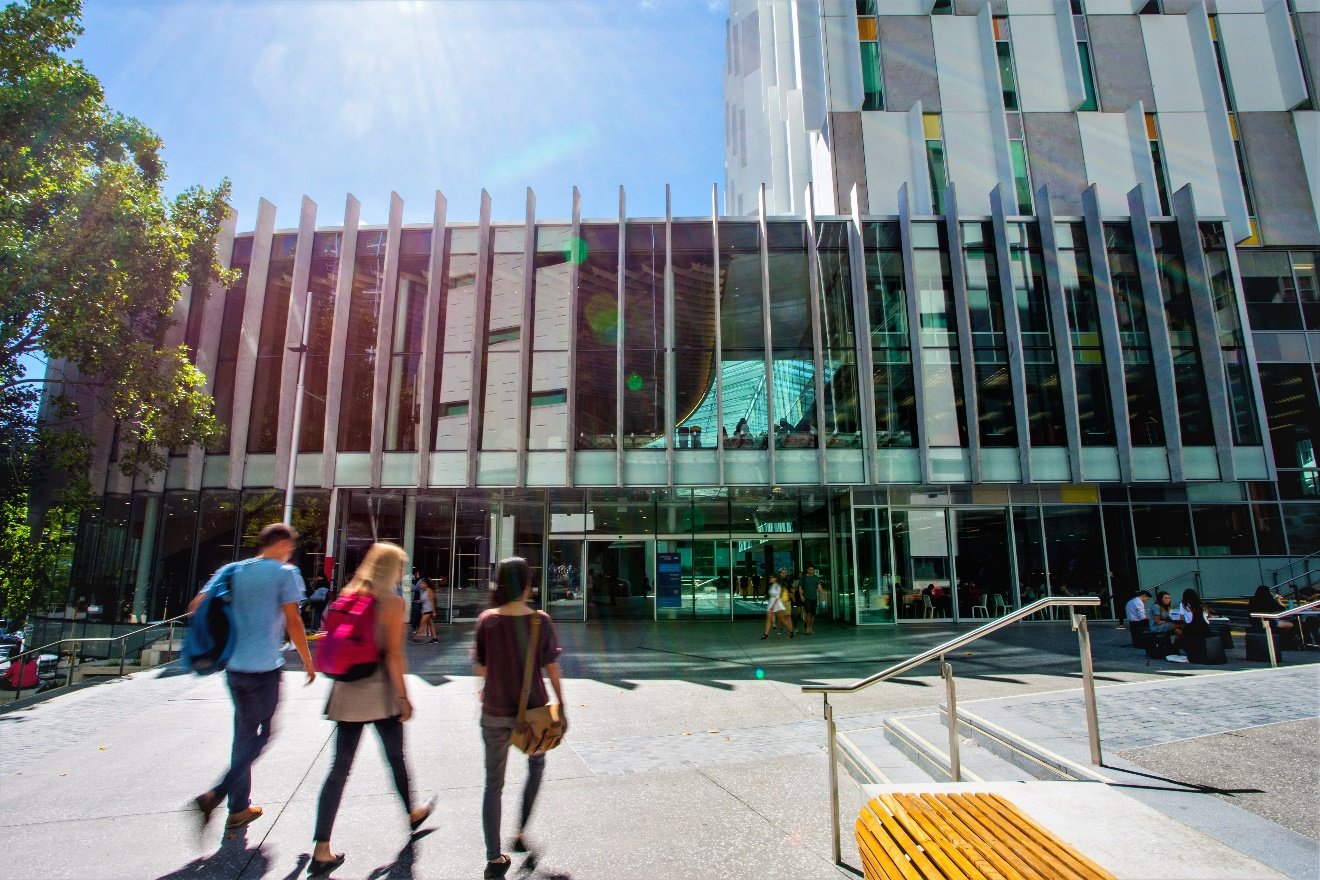 新西兰奥克兰理工大学提供全面职业规划，助力你的职业生涯！