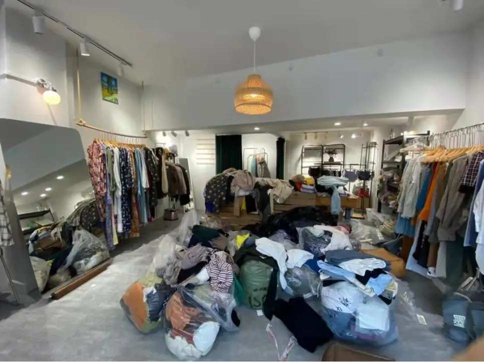 开服装店3个月曾欠债5万，如今店主叶子在好家云店10天收益过万