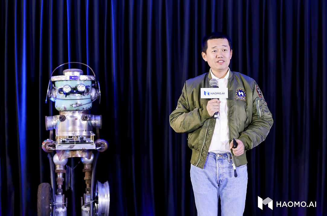 中国自动驾驶挑战特斯拉的终极武器来了！毫末智行MANA数据智能体系来了